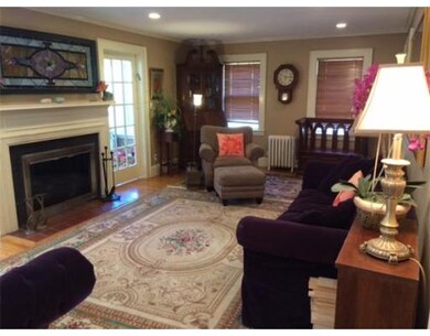 60 Fisher Ave unit H, Newton Highlands, MA 02461 - photo 2