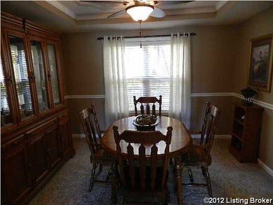 8714 Astrid Ave, Louisville, KY 40228 - photo 7