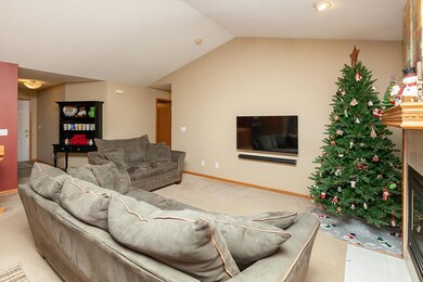 2725 River Ridge Rd, Des Moines, IA 50320 - photo 6