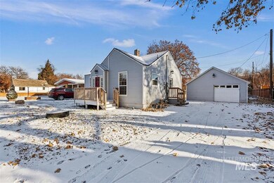 704 S Chestnut St, Nampa, ID 83686 - photo 2