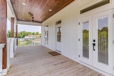 319 Hope Ln, Pass Christian, MS 39571 - photo 3