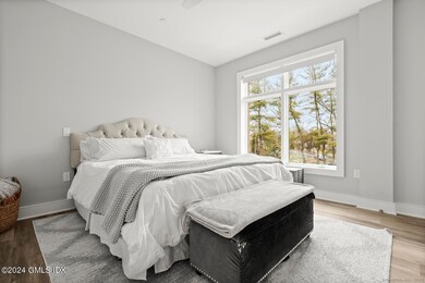 1381 E Putnam Ave, Old Greenwich, CT 06870 - photo 4