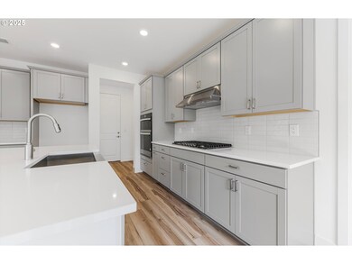 27226 SW Yarrow Ln, Wilsonville, OR 97070 - photo 7