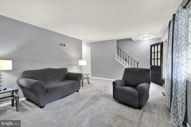 2621 Girard Ave unit 1, Reading, PA 19609 - photo 5