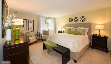 27 Ruxview Ct unit 301, Towson, MD 21204 - photo 6