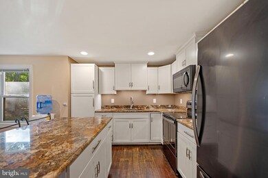 9420C Jay St, Waldorf, MD 20603 - photo 4