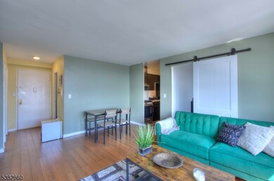 The Kennedy House unit 14 I, Bayonne, NJ 07002 - photo 5