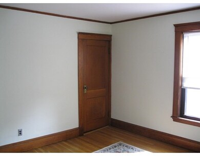 14 Upland Rd, Somerville, MA 02144 - photo 4