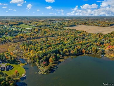 4695 Waterwood Way, Howell, MI 48855 - photo 7