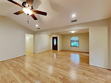 6477 Ridgemont Dr, Dallas, TX 75214 - photo 2