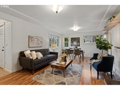 Living Room/Dining Room