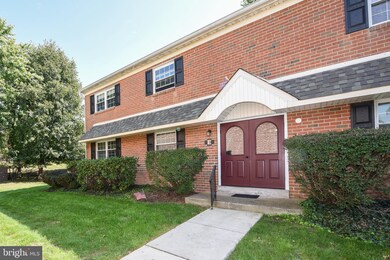 106 E Hampton Crossing Condiminiums unit E, Southampton, PA 18966 - photo 2