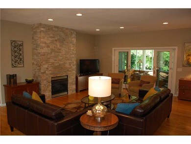 27 Forest Hill Dr, North Smithfield, RI 02896 - photo 2