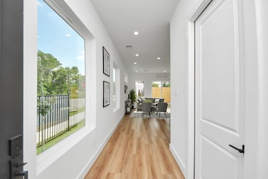2430 Harrington St, Houston, TX 77026 - photo 4