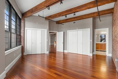 126 N Washington St unit 3, Boston, MA 02114 - photo 5