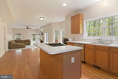 3205 Ivy Way, Harwood, MD 20776 - photo 6