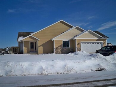 475 Alpine Pkwy, Oregon, WI 53575 - photo 2