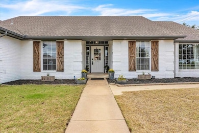 1301 Manchester, Shawnee, OK 74804 - photo 4