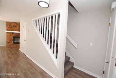 5662 Bennington Dr, Jacksonville, FL 32244 - photo 2