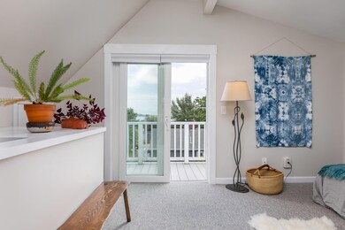 6 Surfsite Rd South Portland-large-008-0