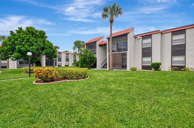 3239 Beneva Rd unit 201, Sarasota, FL 34232 - photo 2