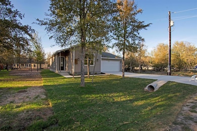 104 Kipapa Ct, Bastrop, TX 78602 - photo 3