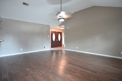 3009 Rose Ln, La Marque, TX 77568 - photo 6