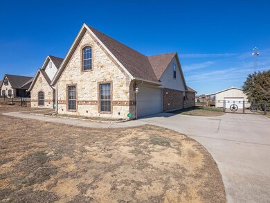 1109 Highland Rd, Springtown, TX 76082 - photo 2