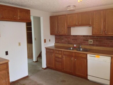 2072 Shawbury Ct W, Columbus, OH 43229 - photo 6