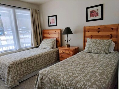 P1, Bdrm 2