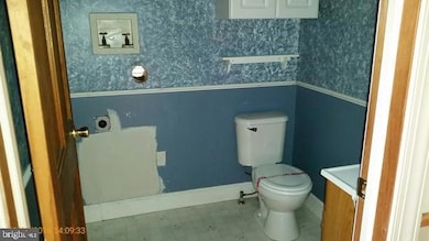 212 Mount Joy St, Mount Joy, PA 17552 - photo 5