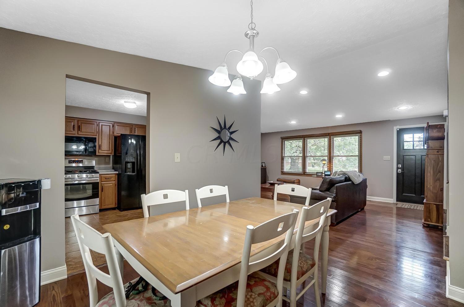 5521 Linworth Rd, Columbus, OH 43235 - photo 6