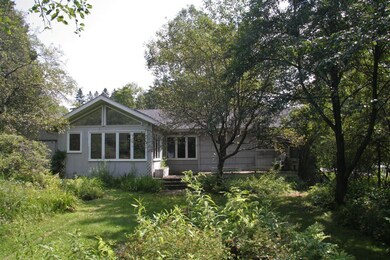 307 Gilman Ave, Saint Johnsbury, VT 05819 - photo 3