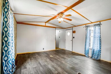 56 Evergreen Ave, Circleville, OH 43113 - photo 7