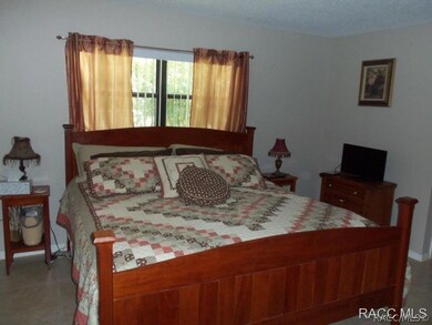 9122 SW 206th Court Rd, Dunnellon, FL 34431 - photo 7