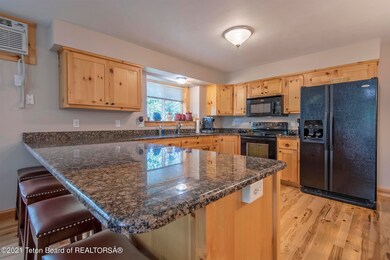 Kitchen 1