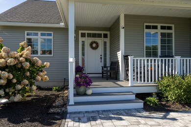 21 Smoke St, Rochester, NH 03868 - photo 3