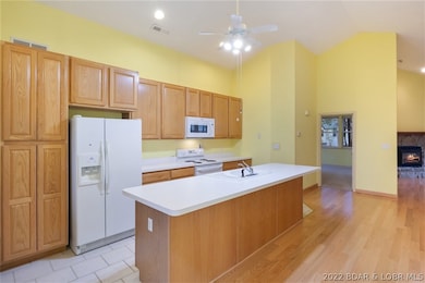 Plenty of cabinets!