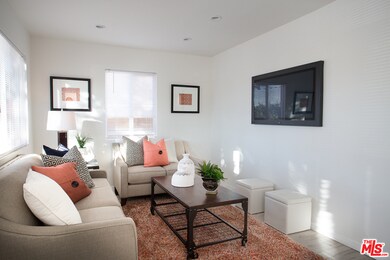 1712 Vineyard Ave, Los Angeles, CA 90019 - photo 5