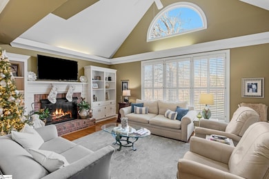 310 Greenview Cir, Greenville, SC 29609 - photo 7