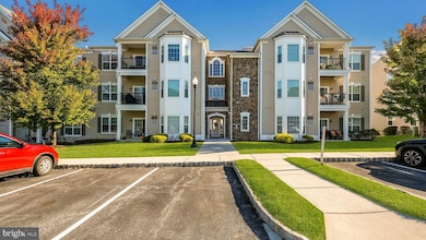 1031 Creekside Dr unit A123, Brookhaven, PA 19015 - photo 5