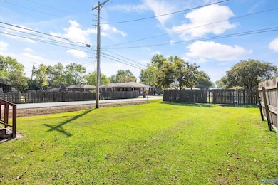 1201 W Washington St, Athens, AL 35611 - photo 7