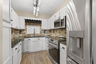DL5A8737.jpg-SMALL