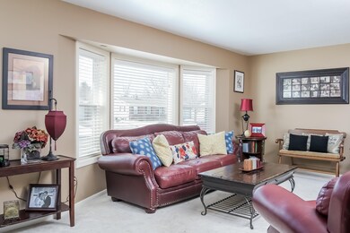 009-Living_Room-2454428-large