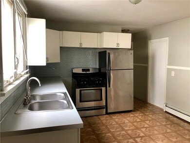 2 Potter St unit 1, Newport, RI 02840 - photo 2