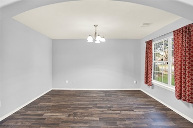 5010 Lockhart Dr, Pearland, TX 77584 - photo 5