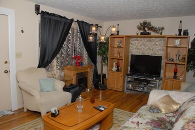 3602 Clime Rd, Columbus, OH 43228 - photo 2