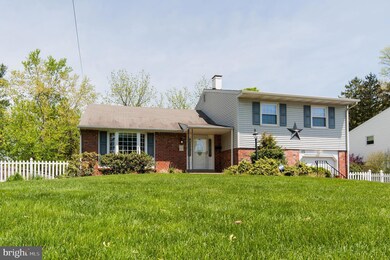 15 School Ln, Willow Grove, PA 19090 - photo 2