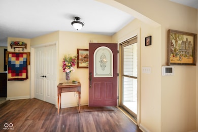 998 Young's Creek Dr, Franklin, IN 46131 - photo 7