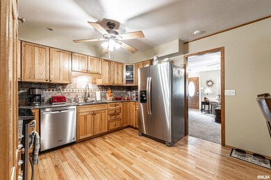 1720 N Ottawa St, Lincoln, IL 62656 - photo 7